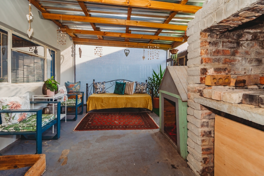 5 Bedroom Property for Sale in Blanco Western Cape